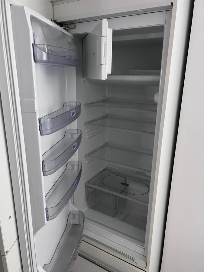 Victoria Apartment Миеркуря Чук Екстериор снимка